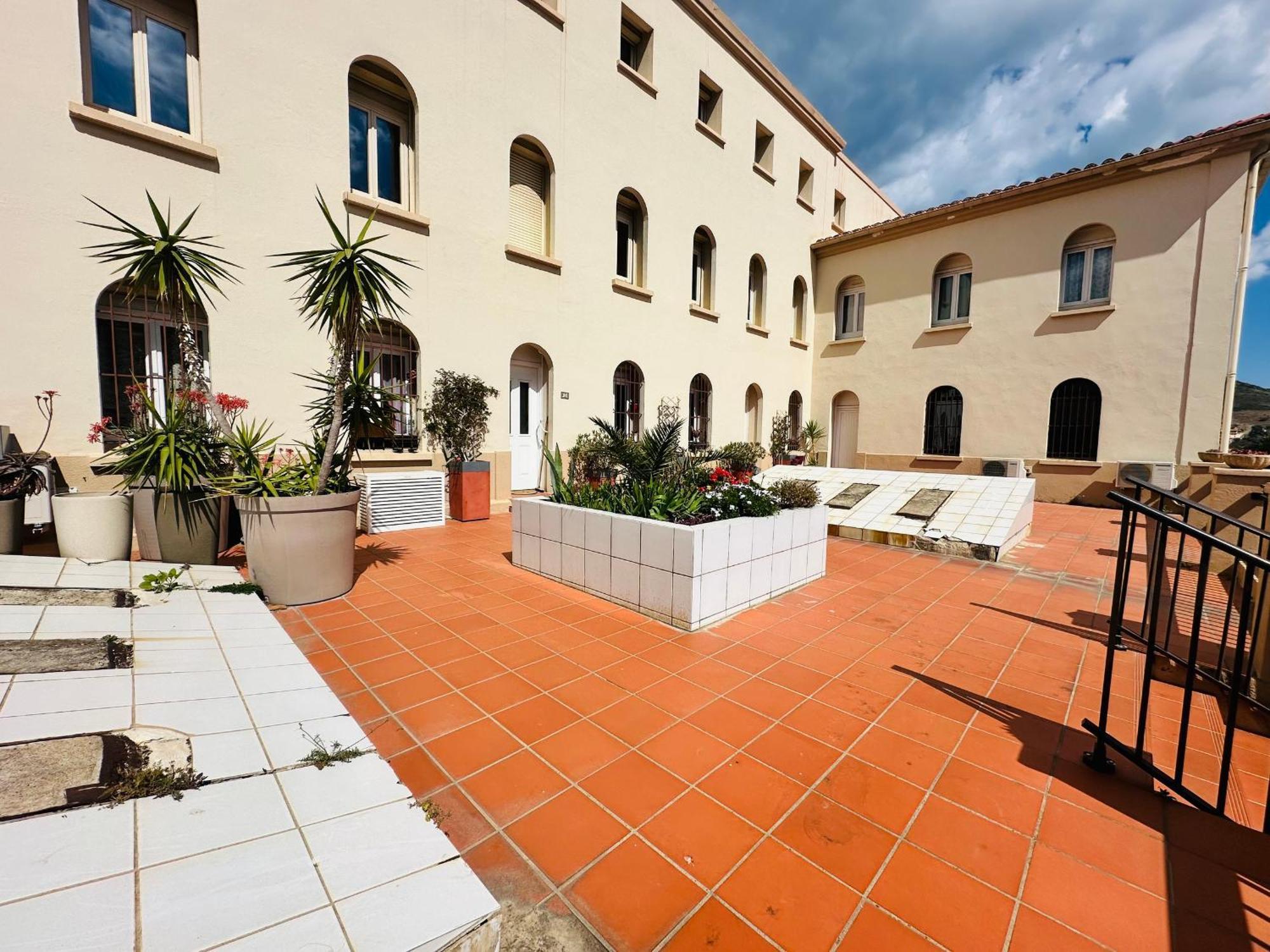 Appartement En Duplex 4 Couchages Au Coeur De Port-Vendres, Face A La Place De L'Obelisque - Fr-1-309-337 Port Vendres Εξωτερικό φωτογραφία